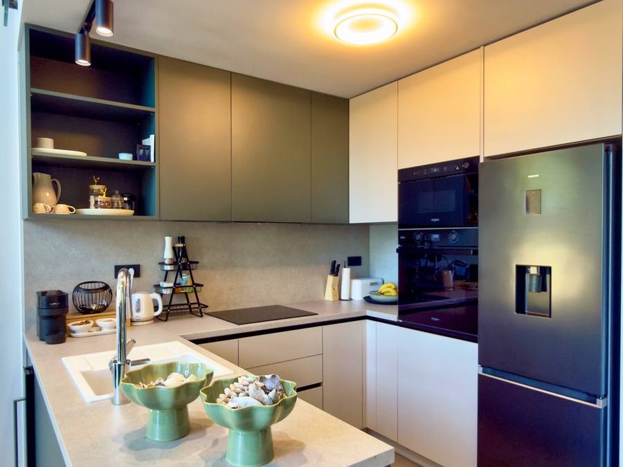 The kitchen in deep green